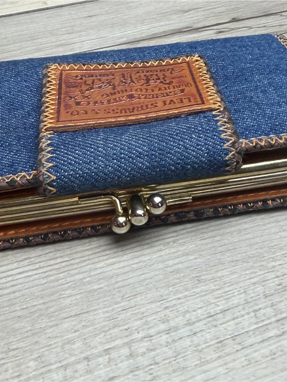 Vtg Levi Strauss & Co Denim Brown Leather Bifold Wallet w/Coin Purse